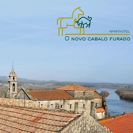 Aparthotel O Novo Cabalo Furado Tui Kültér fotó